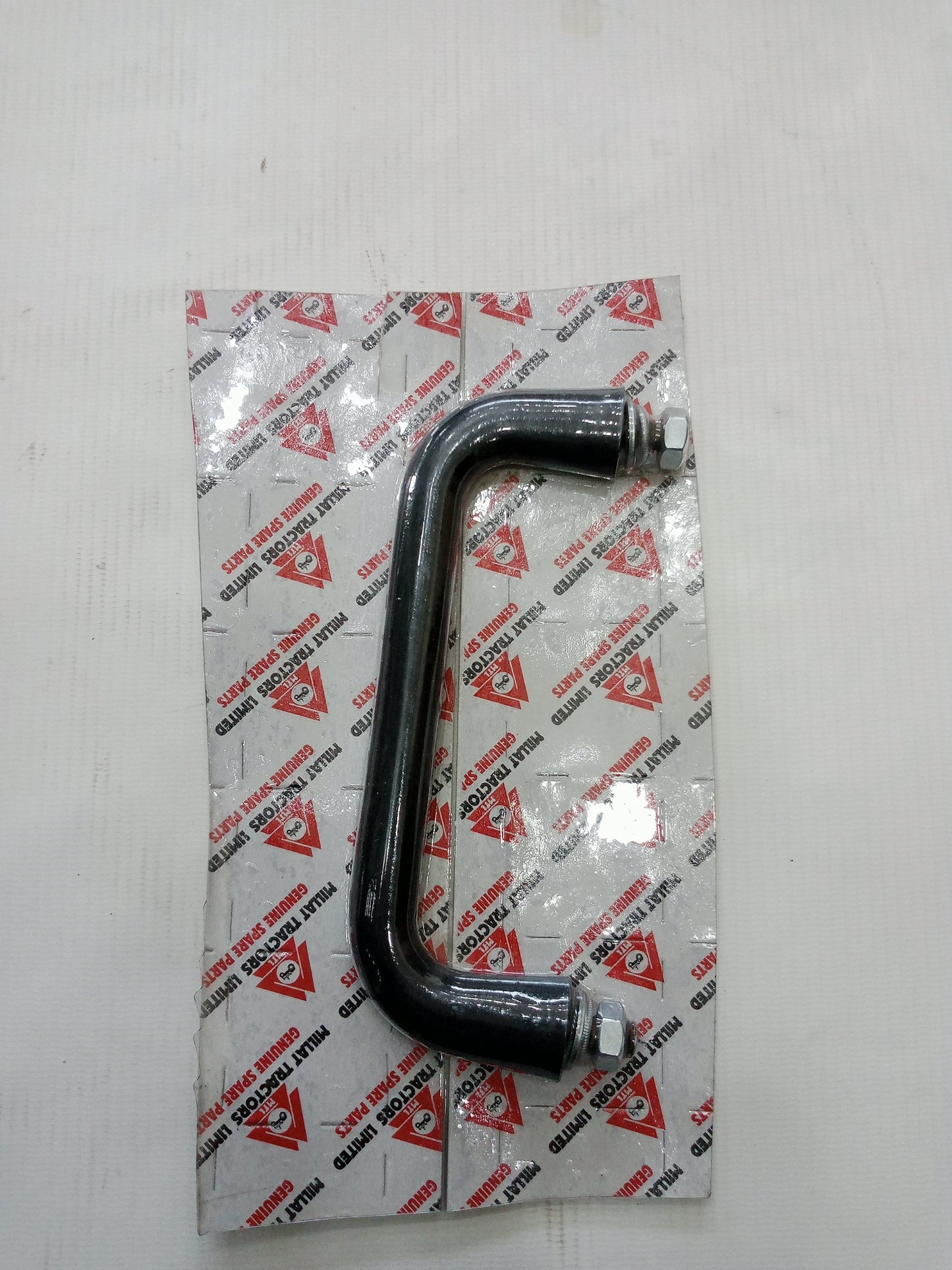 HANDLE MUDGUARD (34165S1)MF 240, MF 260, MF 350 PLUS, MF 360