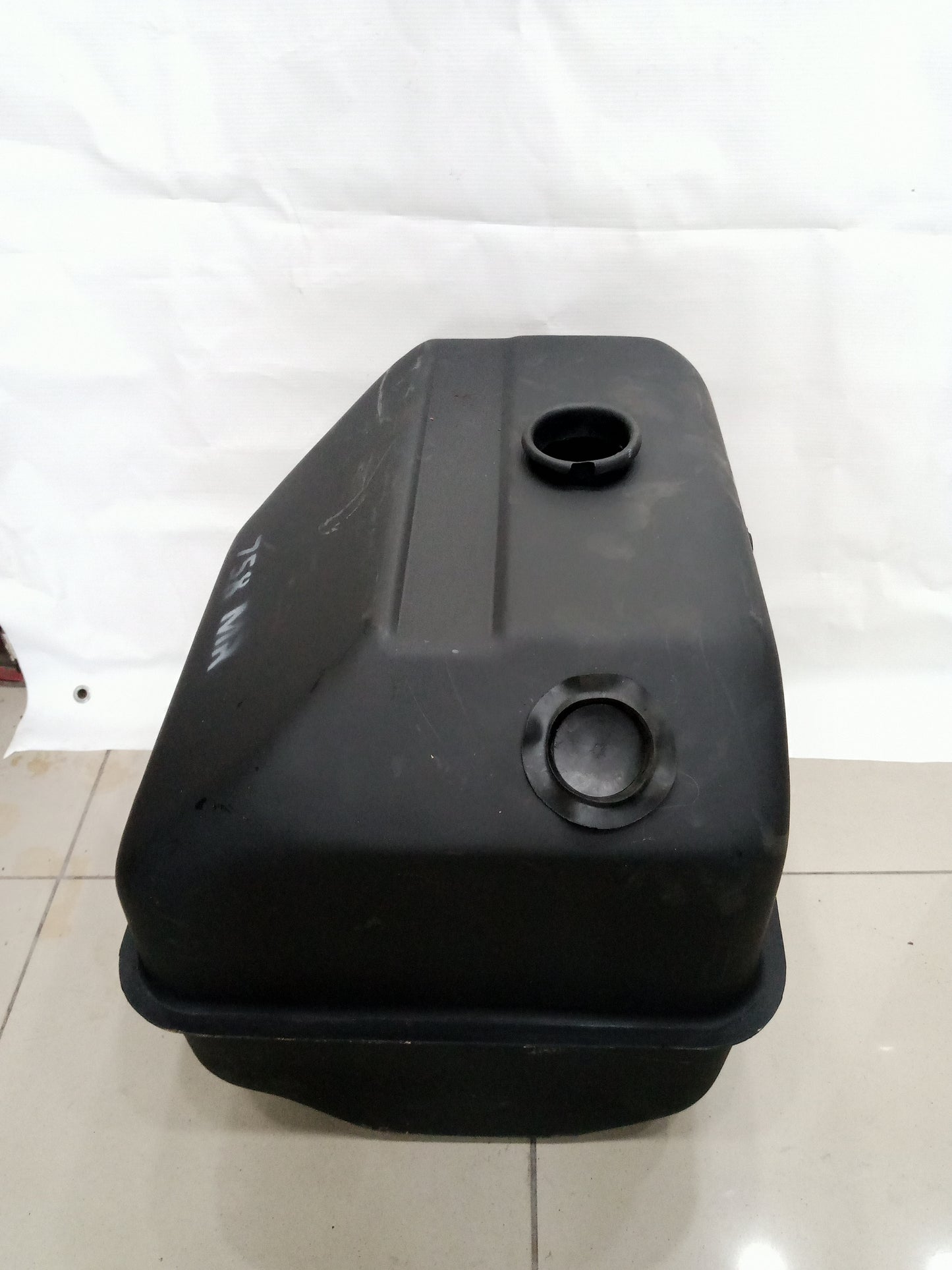 Fuel Tank MF 260  MF 240 Millat Tractors